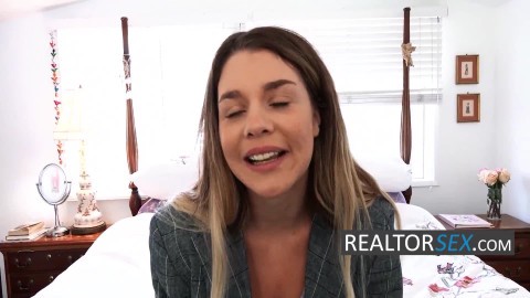 Curvy Realtor Fucks Recently Divorced Man