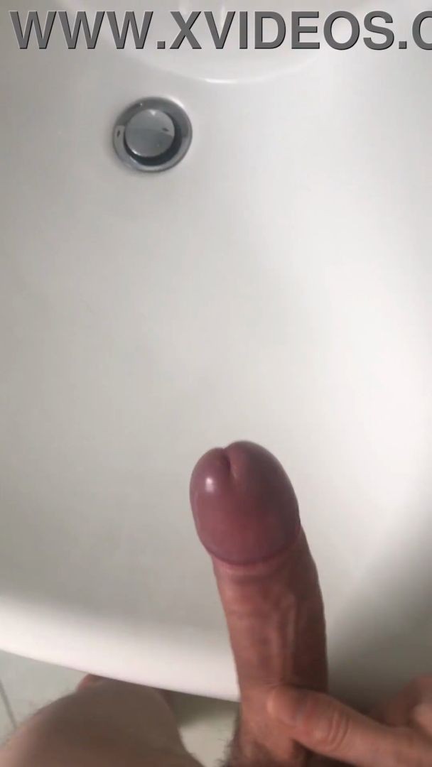 NO HANDS CUMSHOT WITH MOANING