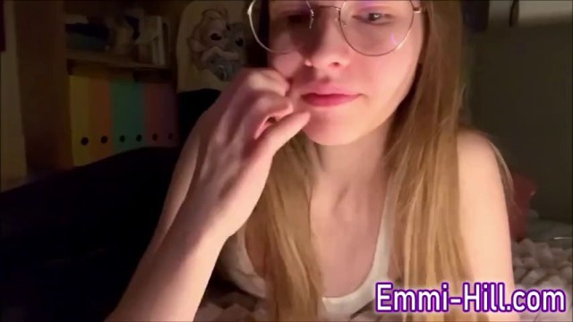 Teen Blowjob And Squirting Large Labia Pussy Marketa Belonoha