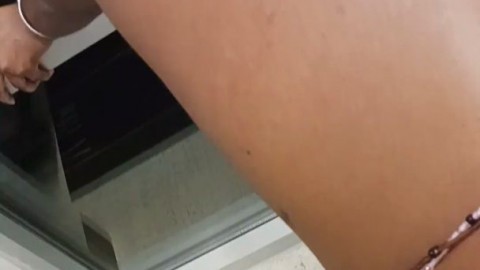 SHE WANTED TO FUCK IN LAS VEGAS HOTEL WINDOW