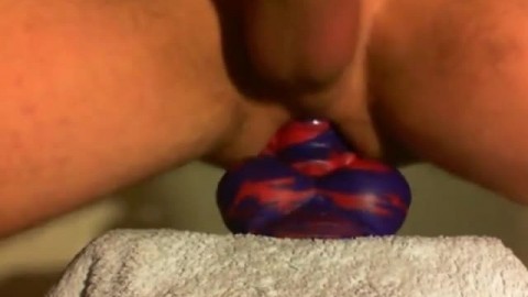 amateur Anal sex toy fun with flint the bad dragon !