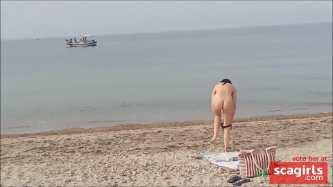 Real amateur milf dare fishermen flashing pussy voyeur